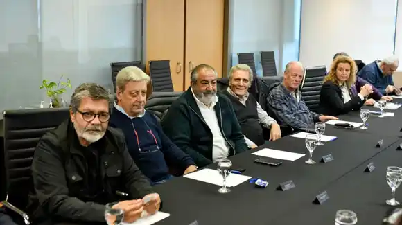 Tras la salida de Pablo Moyano, desde la cúpula de la CGT aclaran que “no hay riesgo de ruptura”