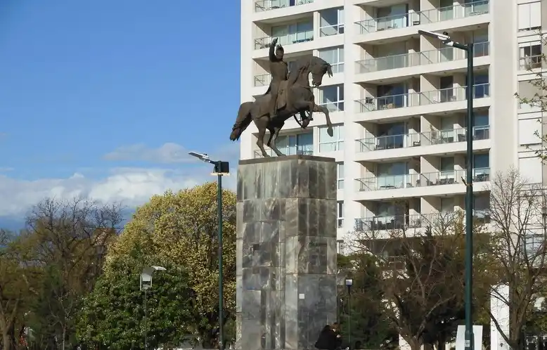 Acto oficial en homenaje a San Martín