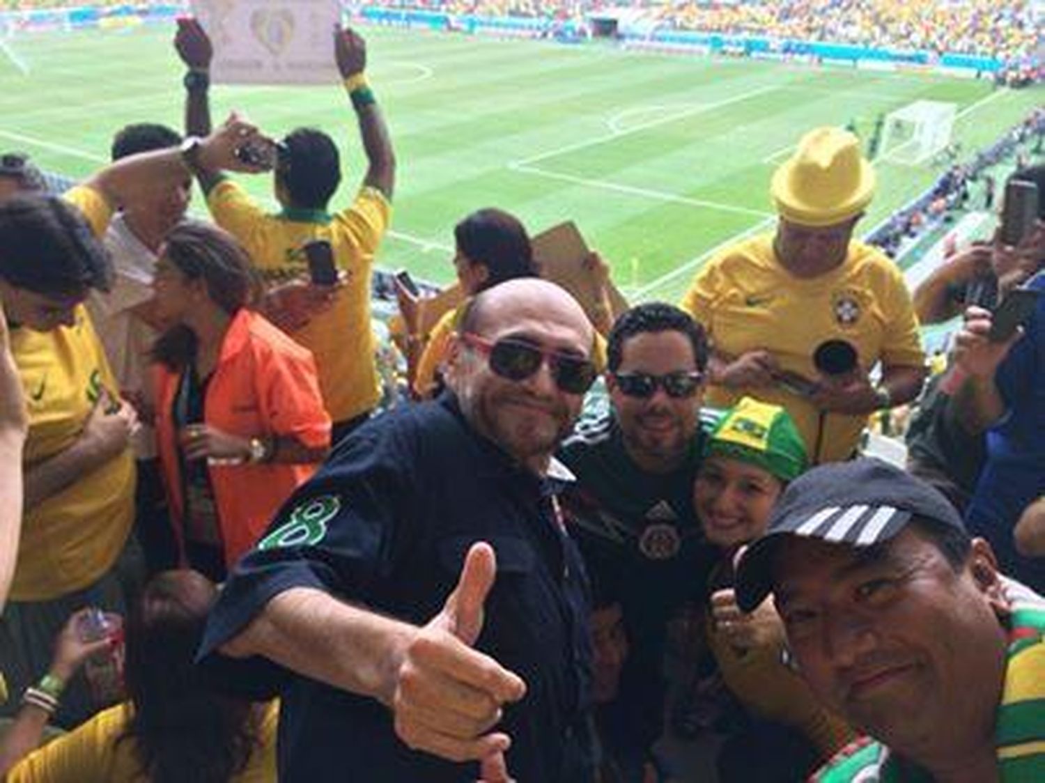 El "Señor Barriga" alentó a México frente a Brasil