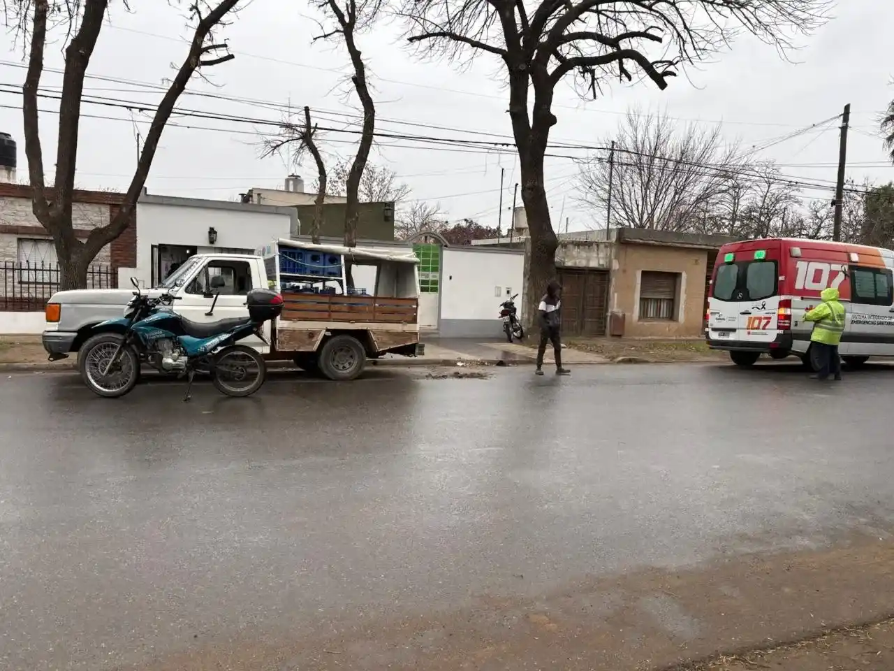 Motociclista herido tras un choque.