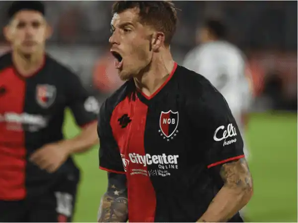 Newell’s empató sin brillo en el Coloso: reaccionó tarde y salvó un punto que dejó más dudas que certezas