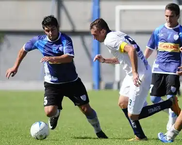 Juventud se trajo un valioso punto de Rosario 