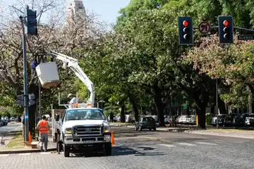 Entró en vigencia el nuevo mantenimiento del alumbrado público en Rosario