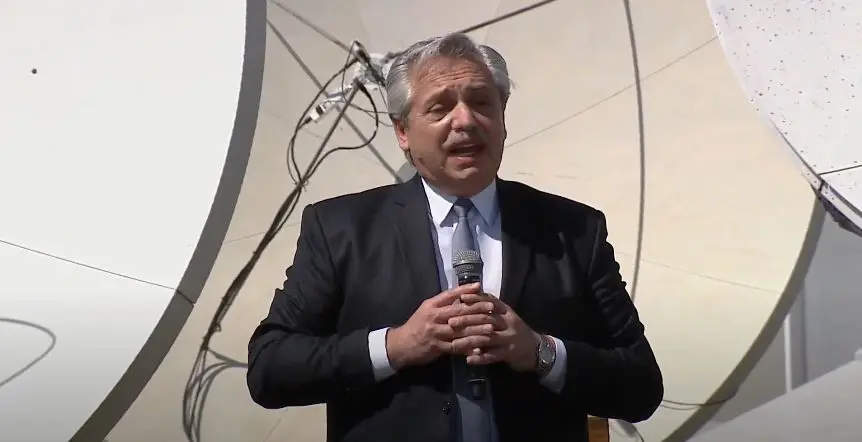 "Los dólares hacen falta para producir no para guardar", aseguró Alberto Fernández tras nuevas restricciones