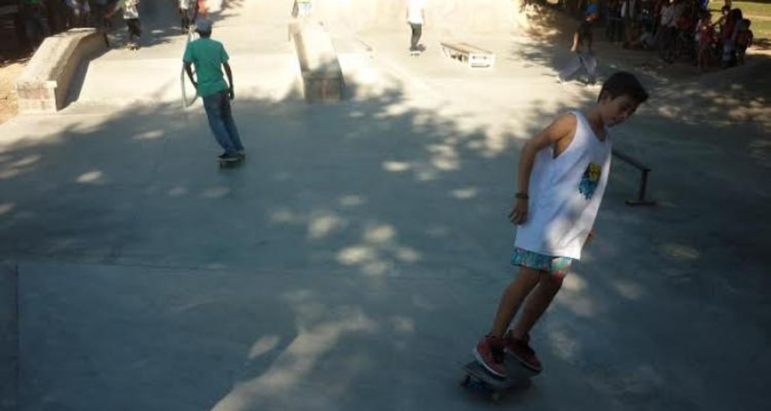 Con una gran fiesta, inauguraron el skatepark municipal