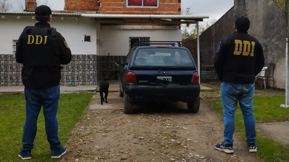 Violenta entradera a un jubilado en Miramar: un joven fue detenido tras allanamientos de la DDI