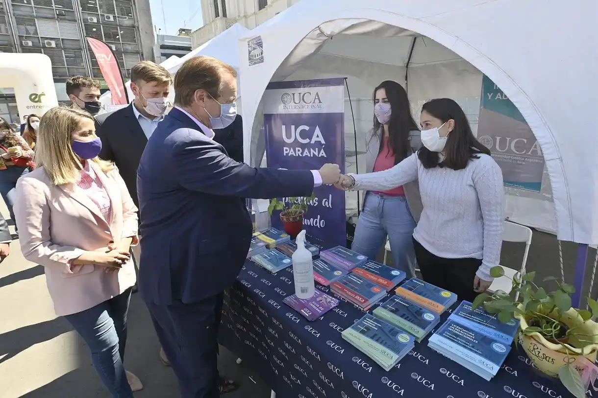 El gobierno provincial aumentó las becas estudiantiles un 50 por ciento