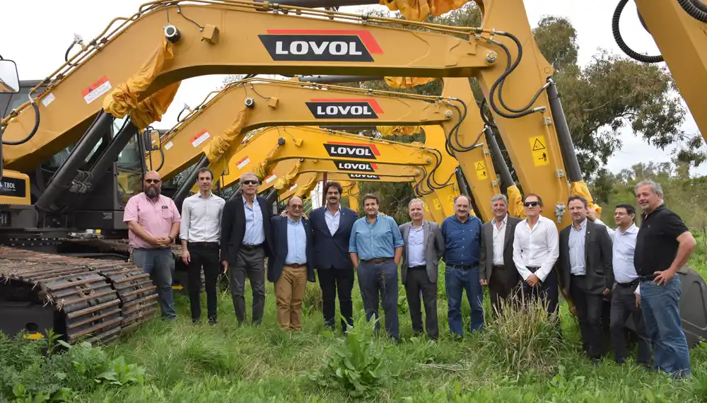 Provincia: Inician la reparación de 12.000 kilómetros de caminos rurales