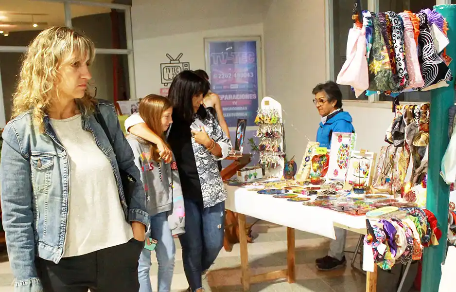 Fem Art, exposición de arte y emprendimientos sustentables