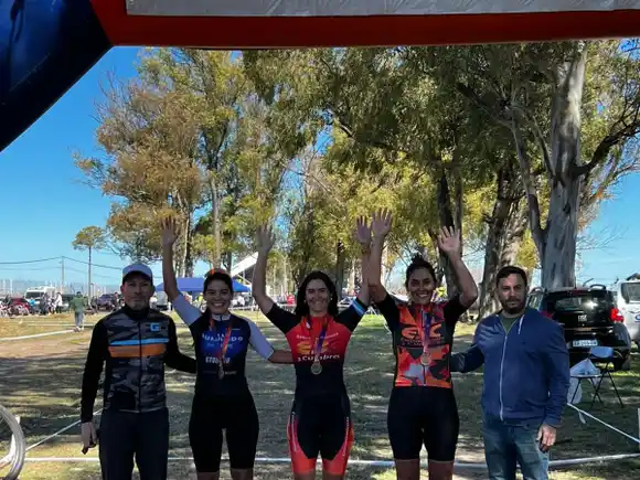 Rafaela estrenó su pista de Mountain Bike
Título