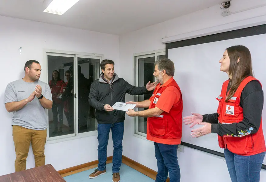 Reconocimiento y apoyo económico a la Cruz Roja