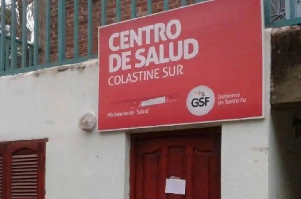 Fue a atenderse al Centro de Salud, no había médico y falleció