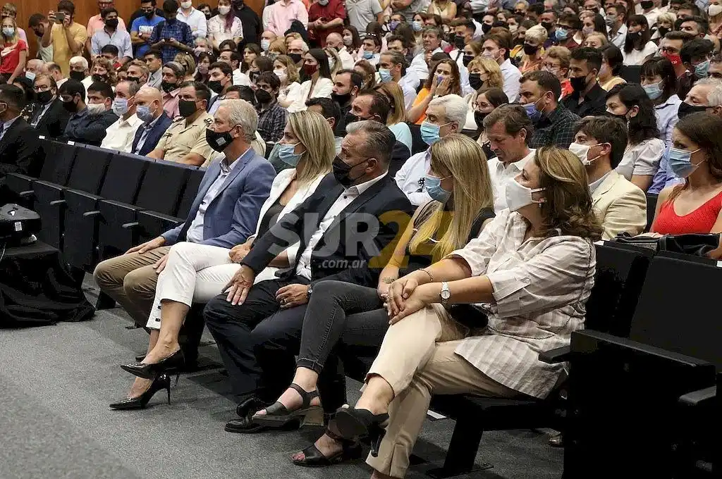 Perotti define reunión con legisladores nacionales de Santa Fe para la semana próxima