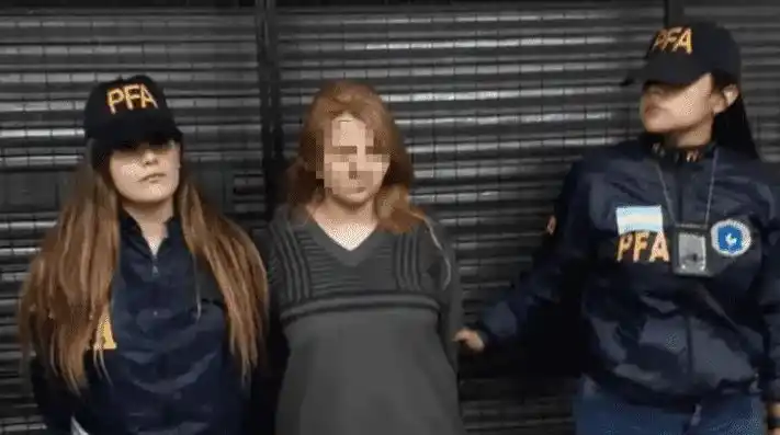 Los mensaje previos al atentado a CFK entre Brenda y la otra detenida: "Mandé un tipo para que la mate"