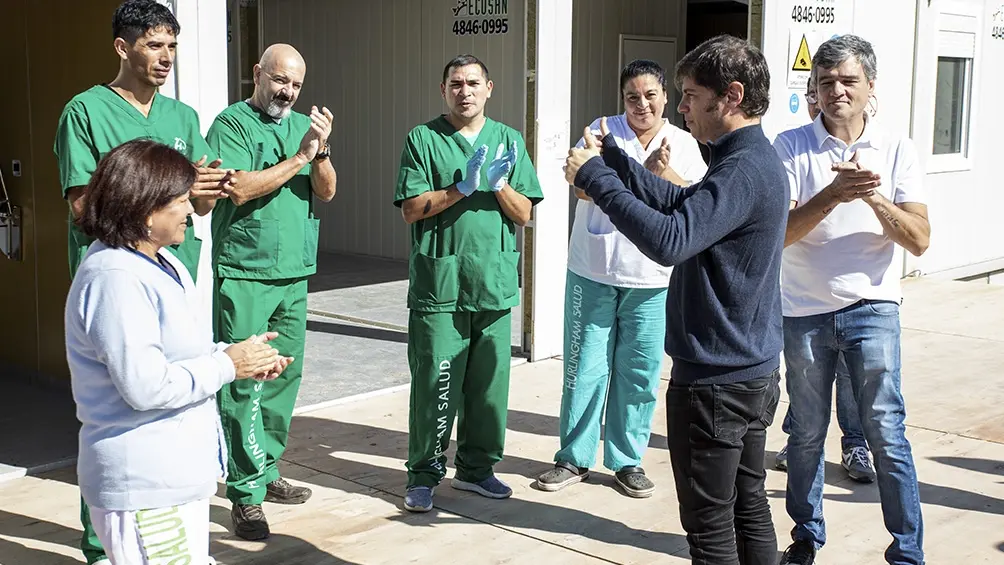 Kicillof se reunió con intendentes y dijo que evaluará una cuarentena «segmentada»