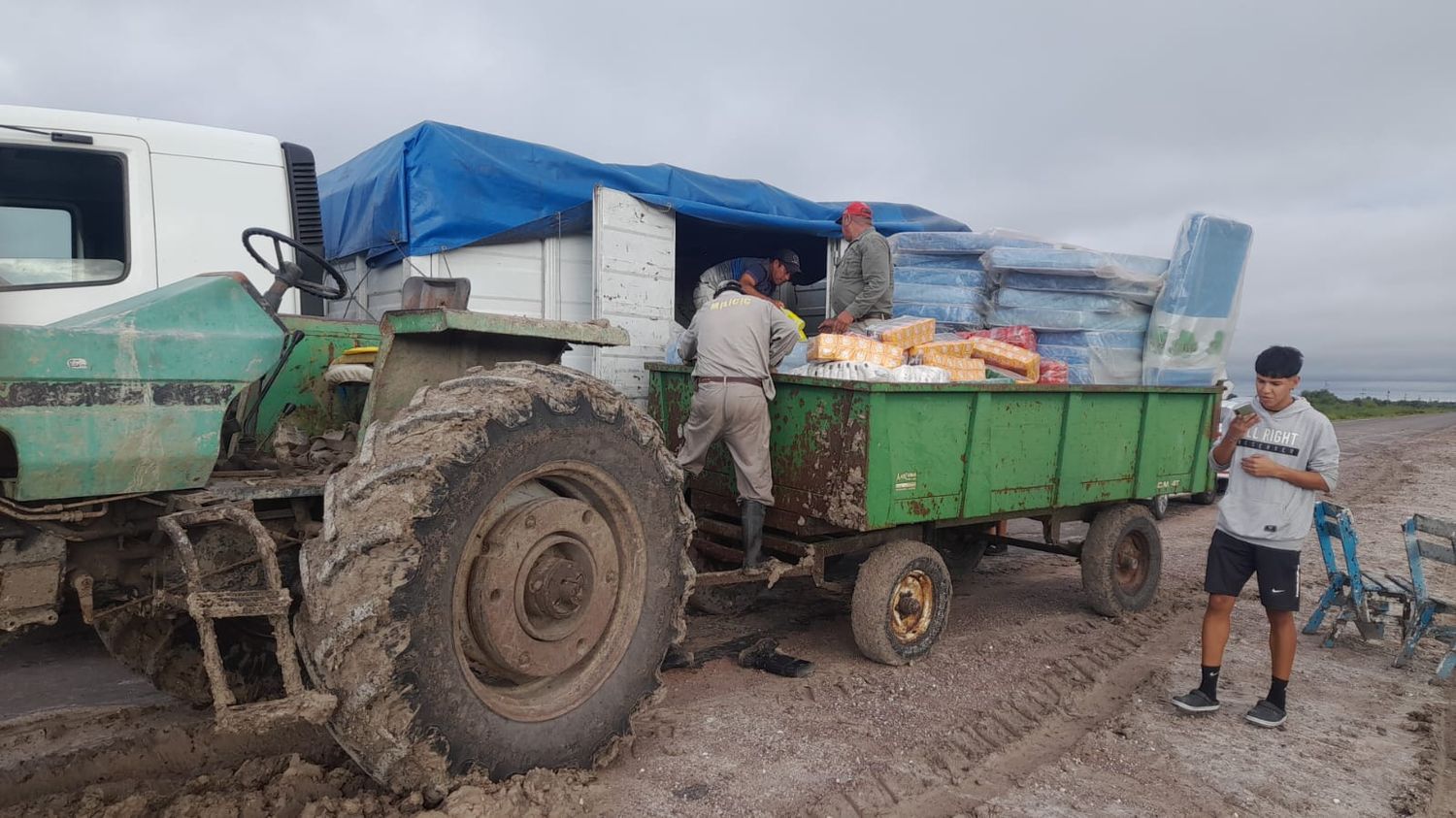 Las lluvias no cesan y complican a los pueblos inundados del norte santafesino