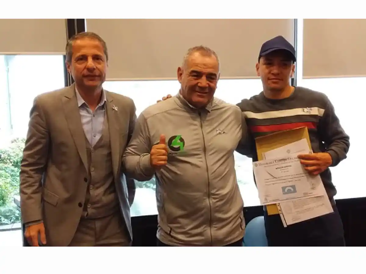 Distinguieron a Acevedo y Aguirre