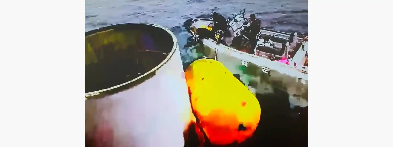 Corea del Sur difundió las primeras imágenes del satélite espía norcoreano que se estrelló en el mar