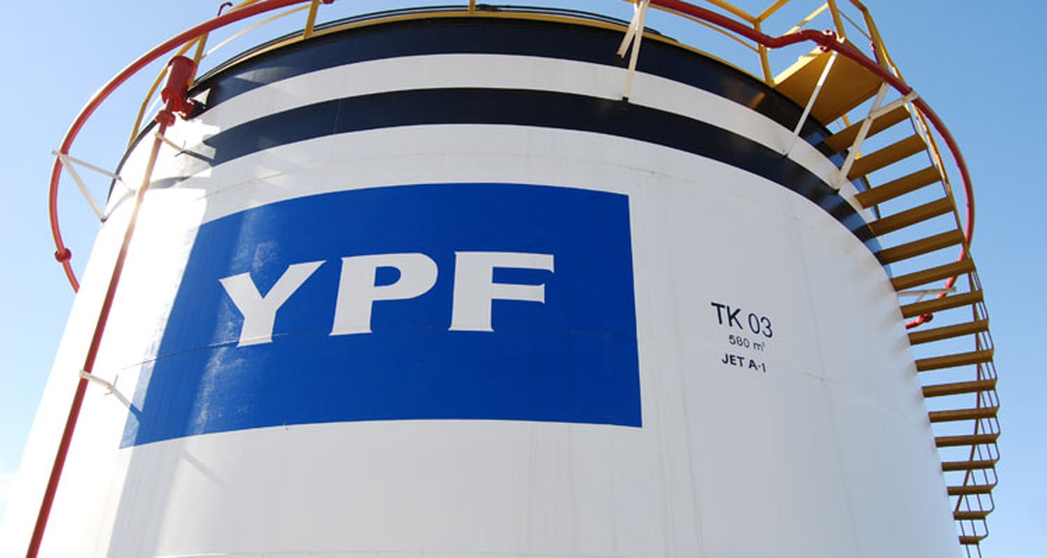 YPF: 80 empresas ofertaron para comprar los yacimientos maduros