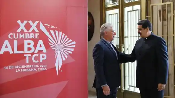 SUS PUEBLOS SUFREN, pero ellos se ocupan del Alba: Maduro y Díaz-Canel refuerzan acuerdos