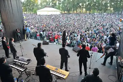 Malvinas Argentinas: La Nueva Luna en el Día de la Primavera 