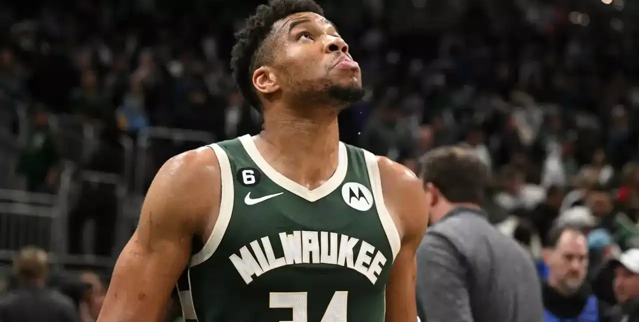 ¿Fracaso? La reflexión de Giannis Antetokounmpo tras quedar afuera de los playoffs