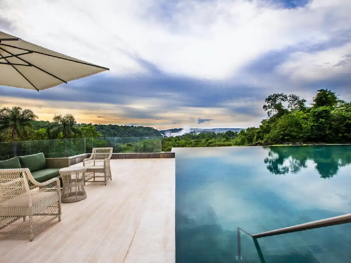 Así es el nuevo hotel de lujo de  Cataratas, en medio de la selva 