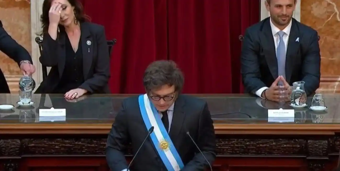 Javier Milei, presidente de la Nación, junto a Victoria Villarruel y Martín Menem, presidentes de Senado y Diputados, respectivamente.