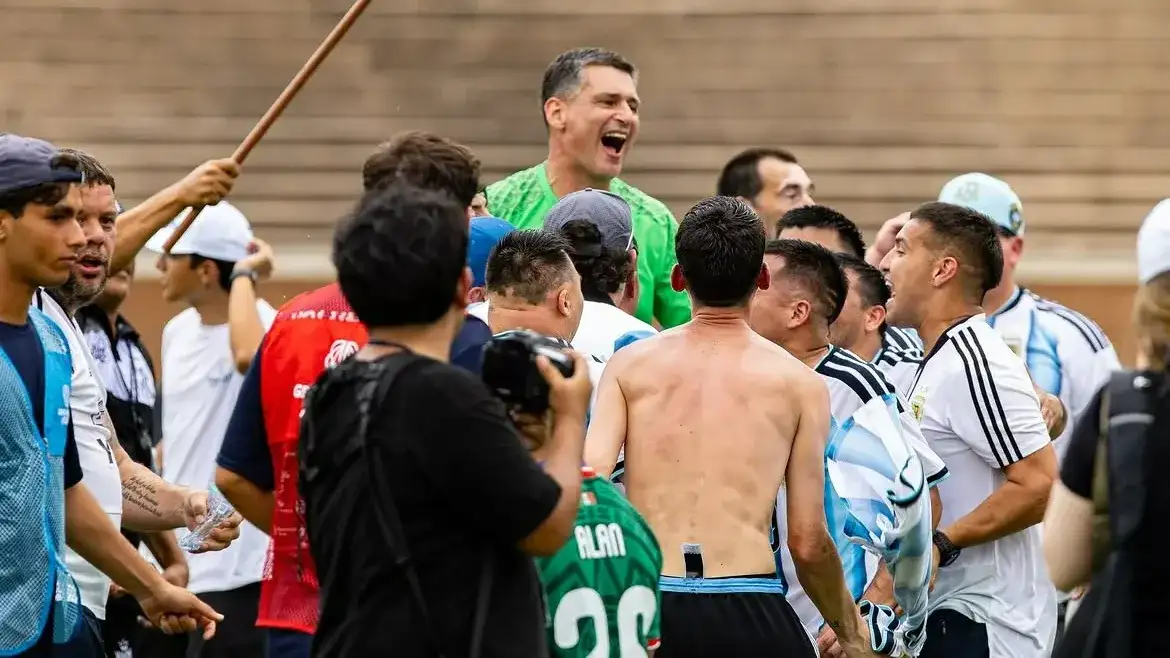 Diego Morales, arquero necochense campeón de la Genuine Cup con Argentina