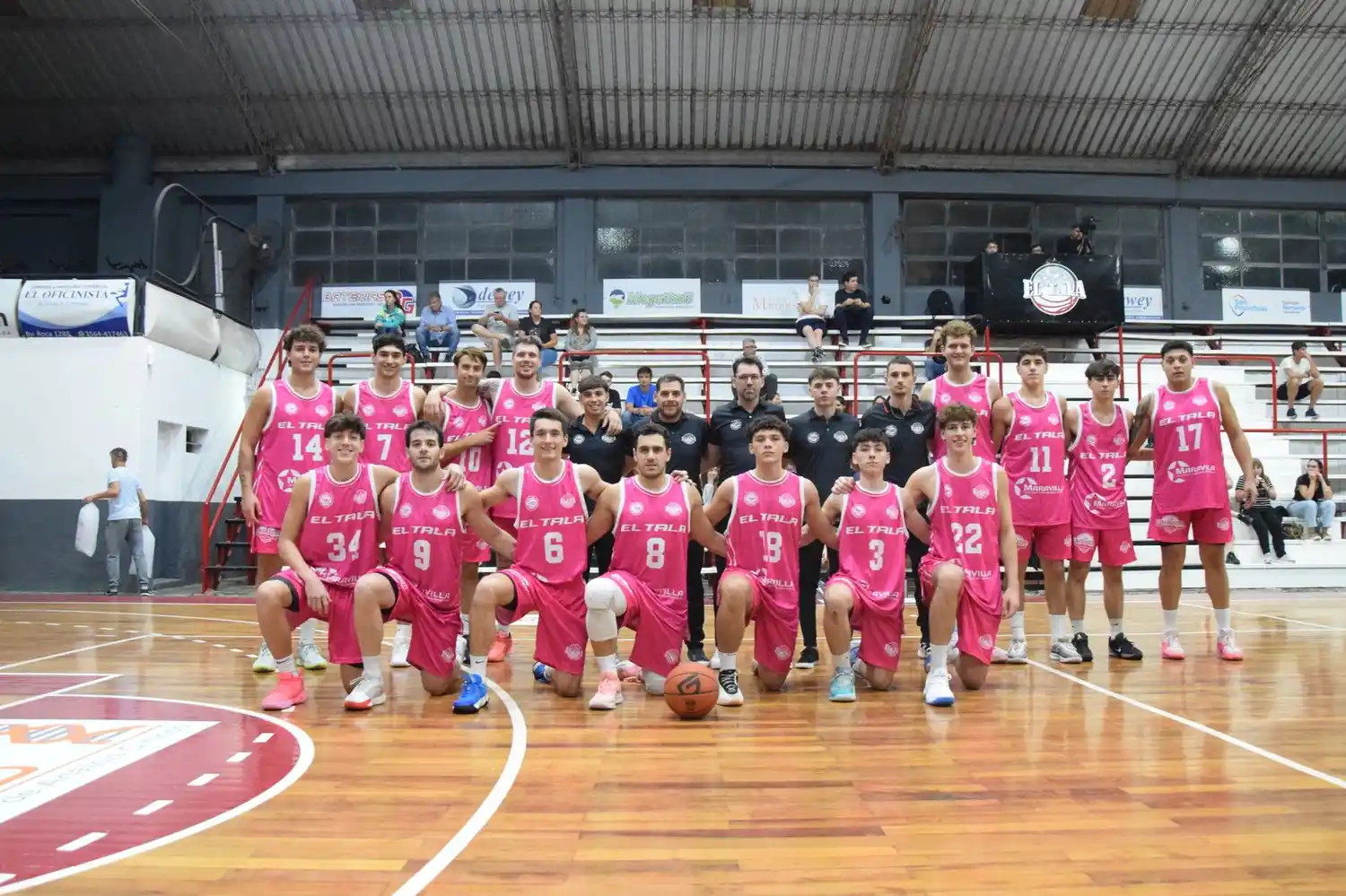 El “albo” no levanta cabeza.