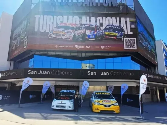 Bonomo y Canela aceleran en San Juan
