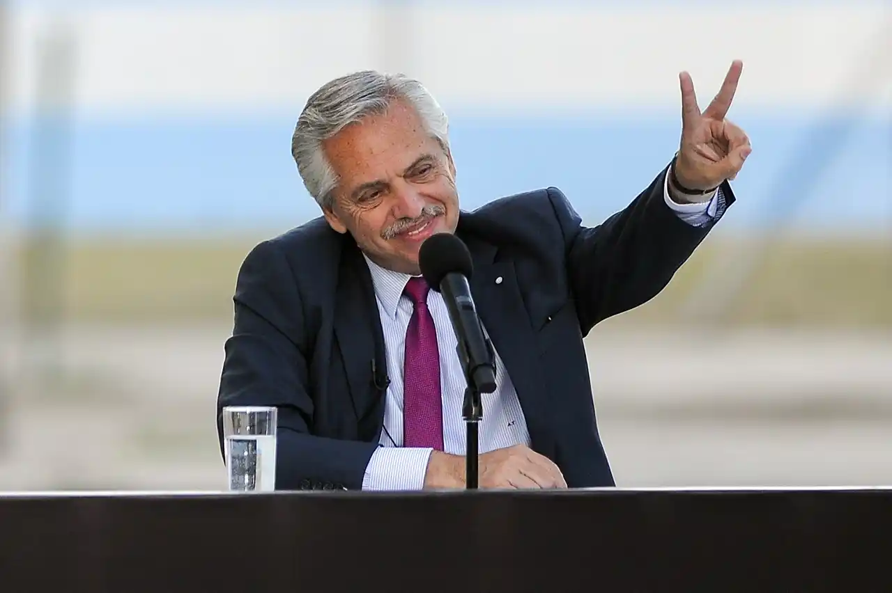 Tras la reunión en Merlo, Fernández cedió y llamará a una mesa política del Frente de Todos