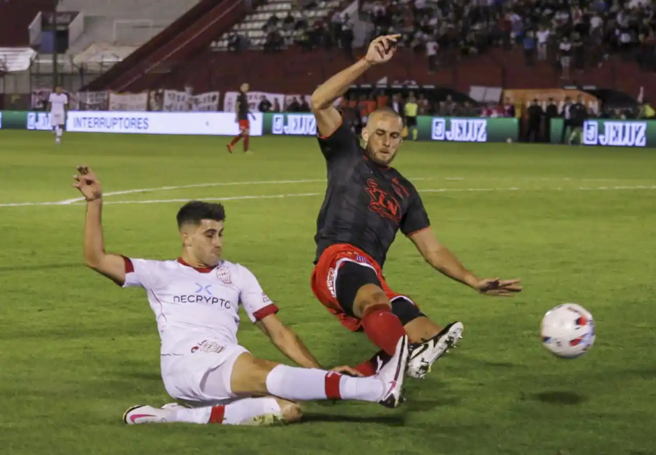 Barracas lo ganó en un final con polémica