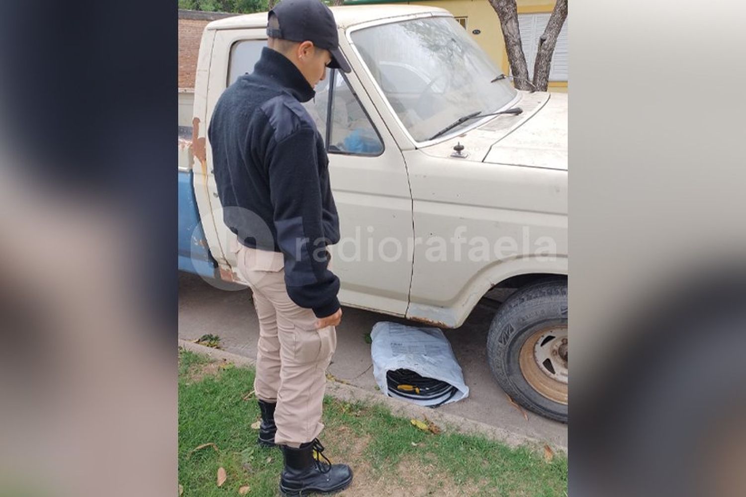 Lo vieron robando cables y lo denunciaron a Ojos en Alerta