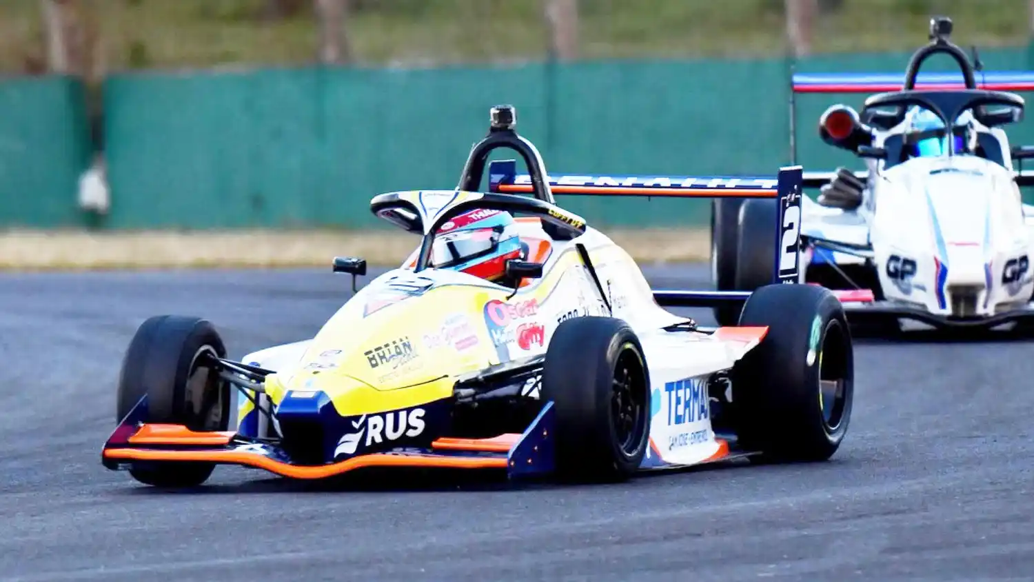 El automovilismo entrerriano pasó con un gran espectáculo por el Autódromo de Concordia