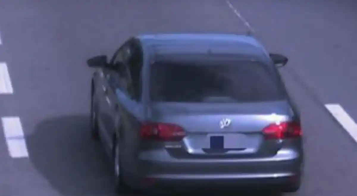 El automóvil desde el que balearon a Olivares y Yadón arrastra varias multas en la Provincia