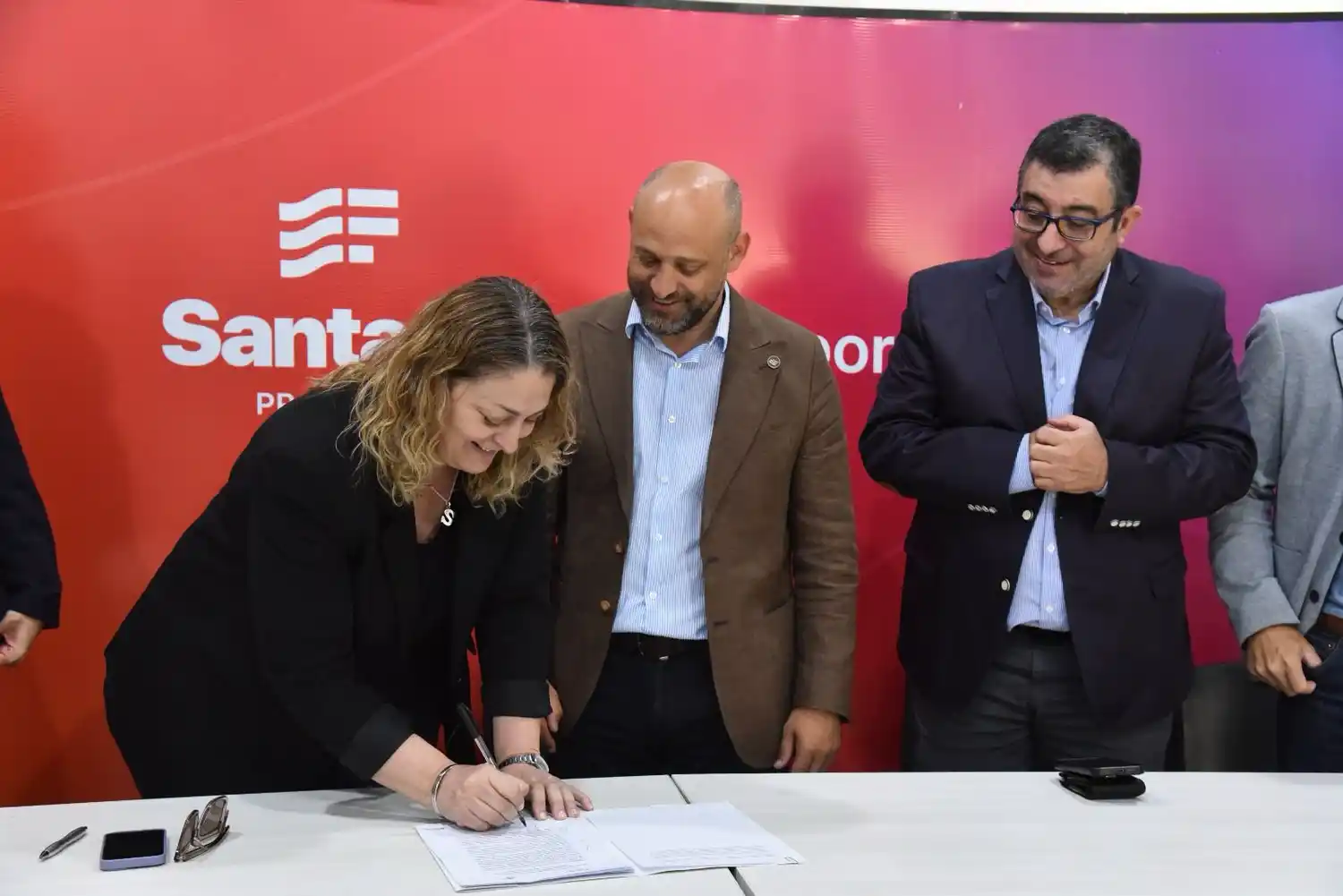 La ministra de Salud Silvia Ciancio en la firma del convenio.