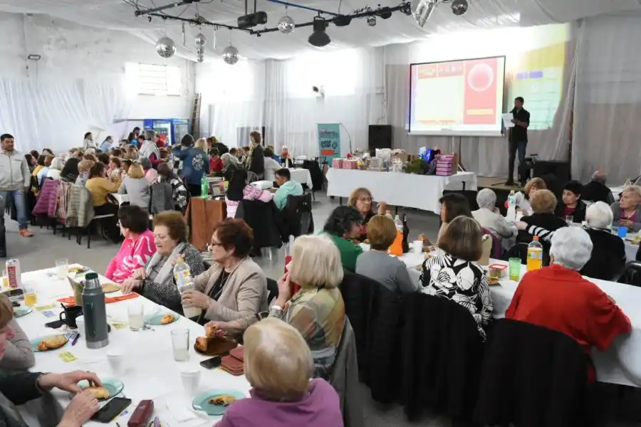Se realiza la última actividad del ciclo “la Perinola”