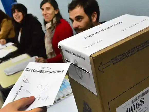 Corte de boleta en Luján: ¿Votaron al intendente de UxP y de presidente a Javier Milei?