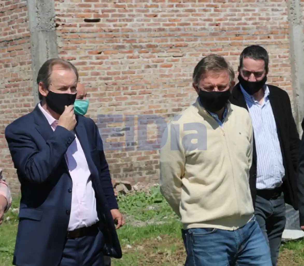 El gobernador aseguró que la curva de contagios está "amesetada y estabilizada"