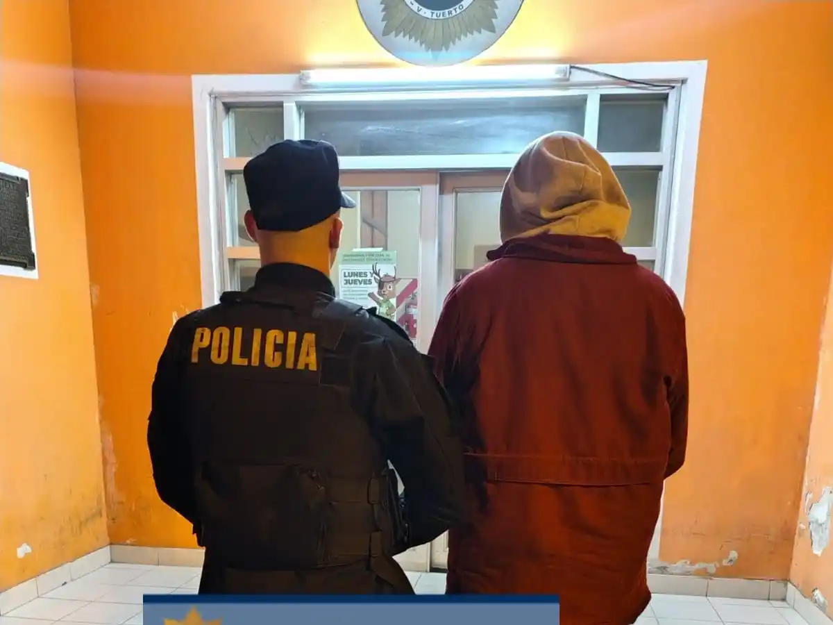 El sospechoso fue trasladado a la Comisaría Segunda de Venado Tuerto.