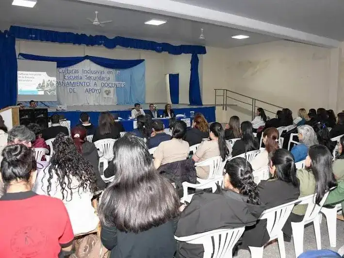 Docentes participaron de una jornada de 
actualización y fortalecimiento pedagógico