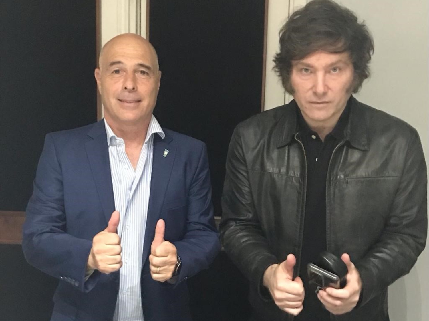 El presidente provisional del Senado junto a Javier Milei.