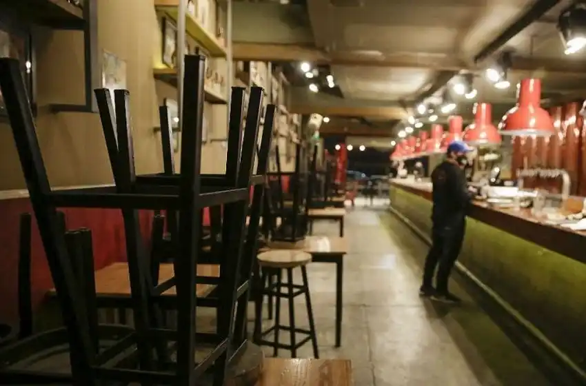 Gastronómicos, tras la extensión horaria: “Es un pequeño alivio para el sector”