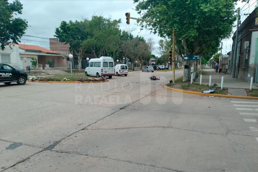 San Vicente: esquivó un auto para no chocarlo, se cayó y terminó con lesiones de carácter grave