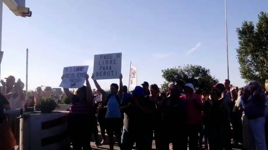 Peaje de Trenque Lauquen: Vecinos de Beruti continúan sin una respuesta al pedido de pase libre