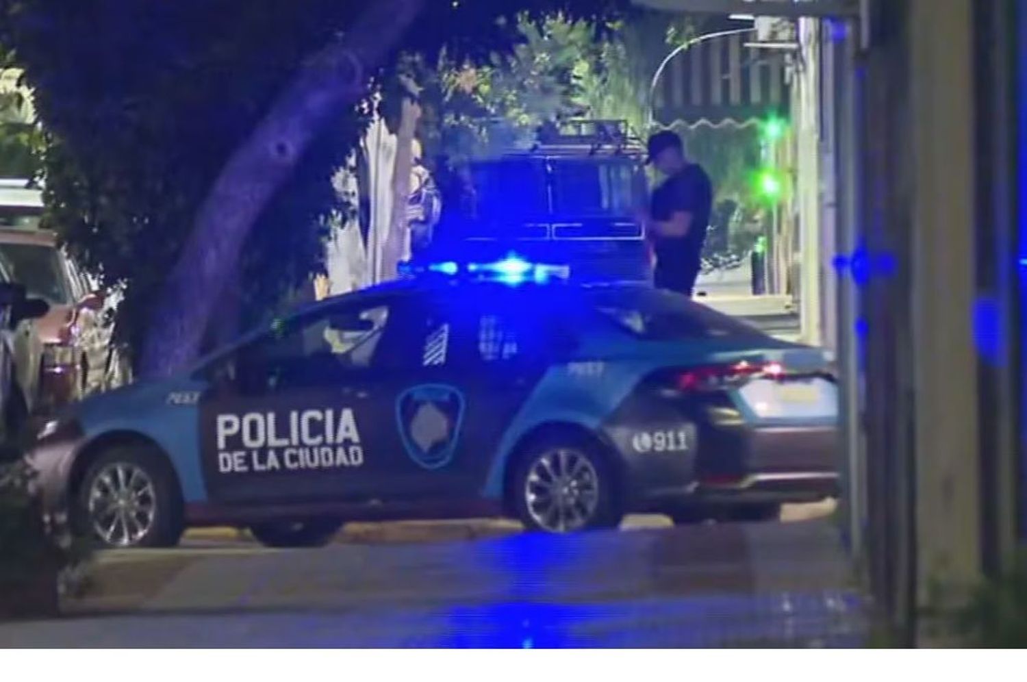 Operativo policial en Villa Urquiza