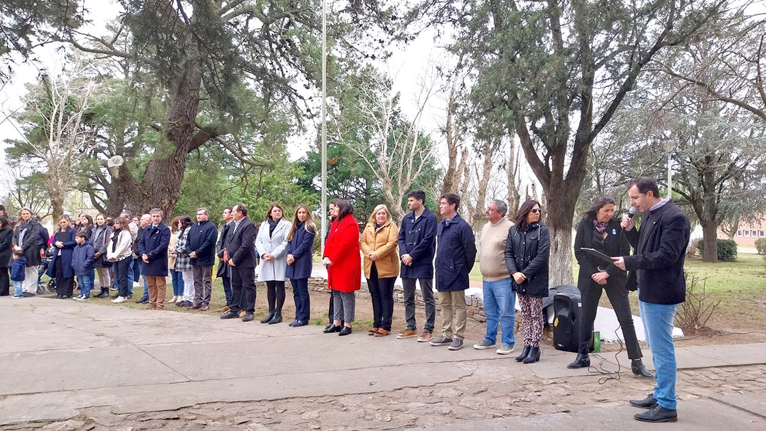 En la plaza San Martín. De San Manuel, se realizó el acto central