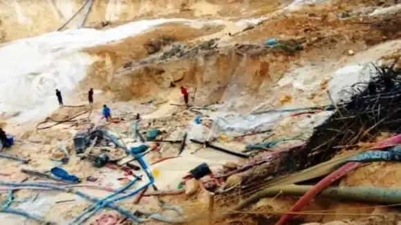 Derrumbe en mina Bulla Loca se habría producido porque «echaron agua al barranco», CULPAN A INDÍGENAS