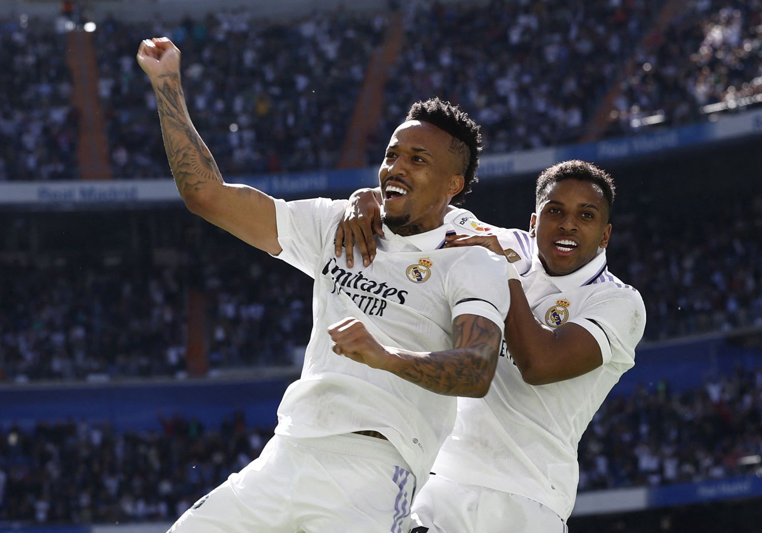 Real Madrid superó a Espanyol y le mete presión a Barcelona